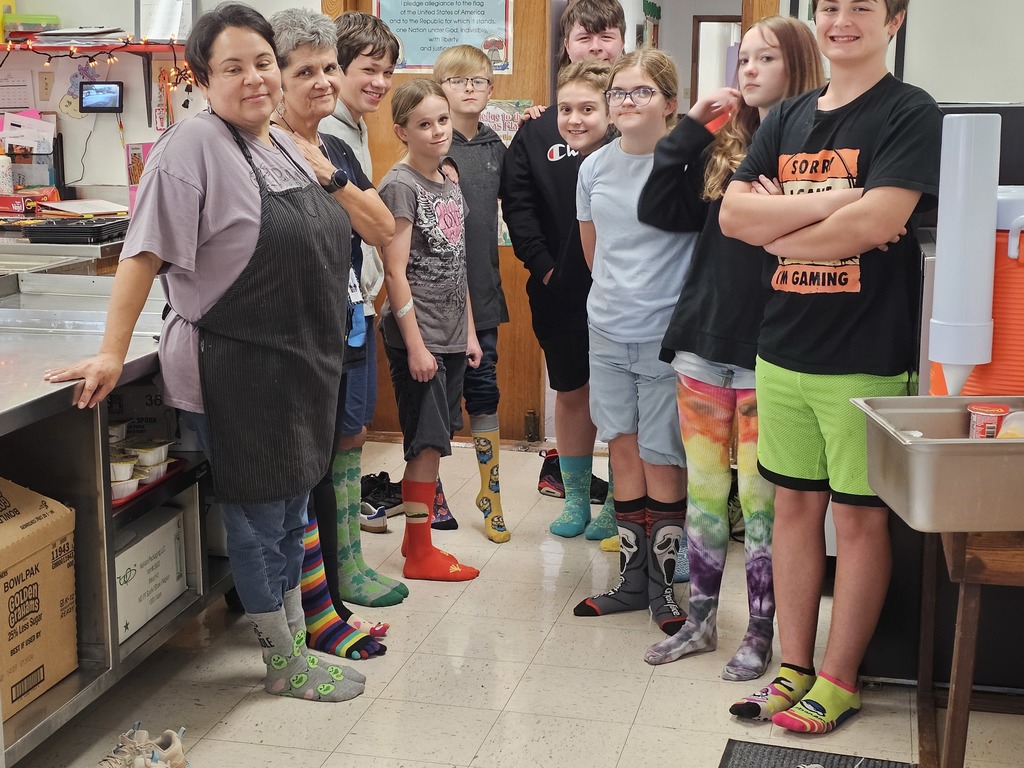 Sivells Bend ISD
Red Ribbon Week
CRAZY SOCK DAY
6th - 8th Grades / Staff
