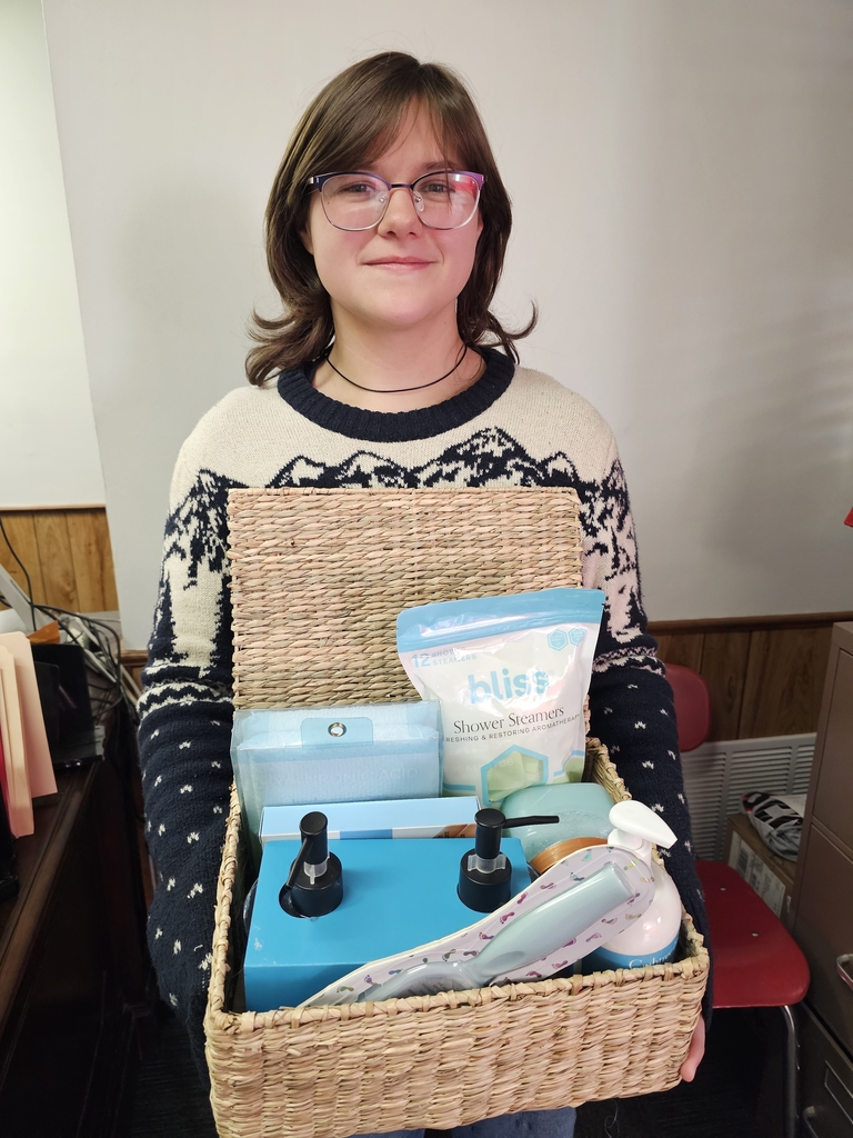 SIVELLS BEND ISD
▪︎ FALL FESTIVAL ▪︎
3pm - 7pm
SATURDAY, NOVEMBER 1
Live Auction 5pm
Auction Preview