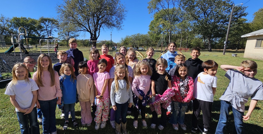 Sivells Bend ISD
Red Ribbon Week
BACKWARDS DAY