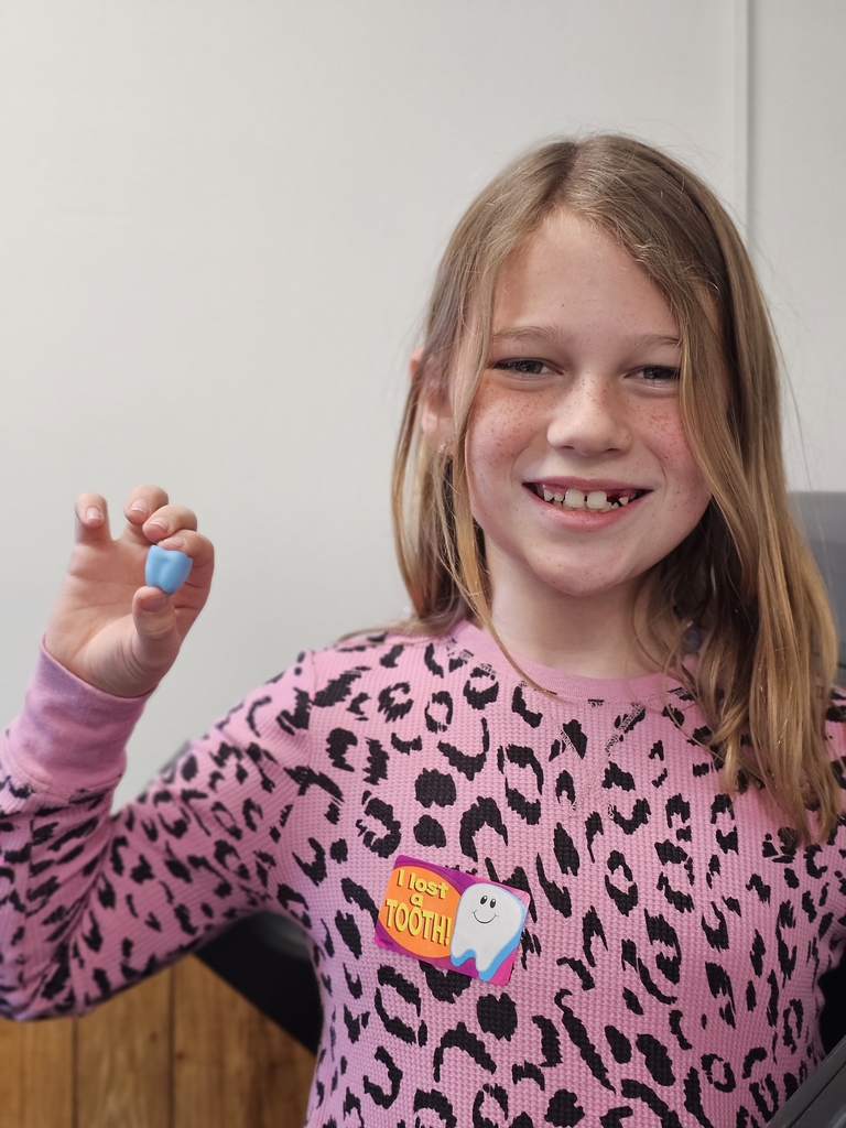 Sivells Bend ISD Welcomes Another Member to the Lost Tooth Club