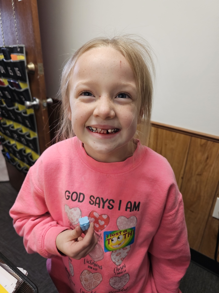 Sivells Bend ISD Welcomes Another Member to the Lost Tooth Club