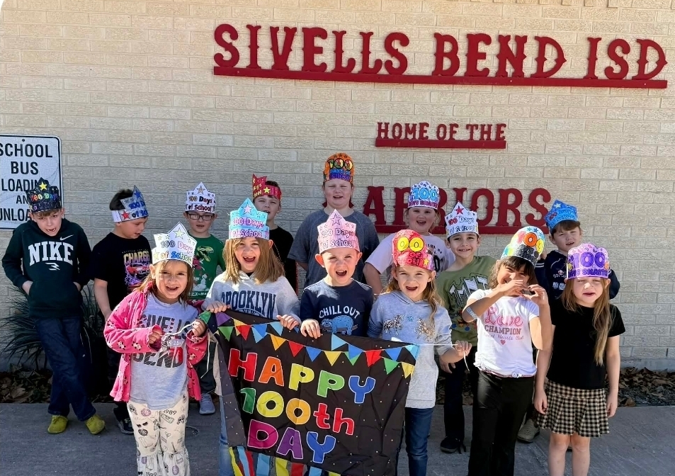 SivellS Bend ISD-
100th School Day 

First and second graders celebrated their 100th day in school! They did 100 second challenges, made crowns and glasses and read books about the 100th day. It was a fun day!