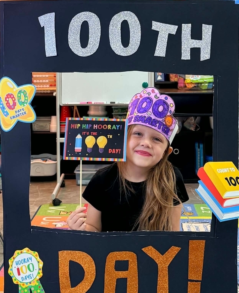 SivellS Bend ISD-
100th School Day 

First and second graders celebrated their 100th day in school! They did 100 second challenges, made crowns and glasses and read books about the 100th day. It was a fun day!