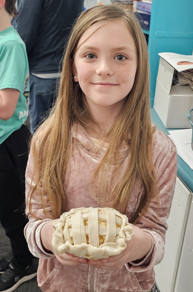 SIVELLS BEND ISD -
3rd, 4th, and 5th graders learned how to crimp pie crust dough around the edges and make a lattice topped pie & peel apples.  They learned about cherries and the cherry pitting tool.  They learned how cornstarch thickens the juices and a pinch of salt makes a pie better.  They learned that apple pies should be mounded before baking and berry pies should not!  We  had a crazy, noisy, wonderful day creating… and we aren’t done yet!  Stay tuned!