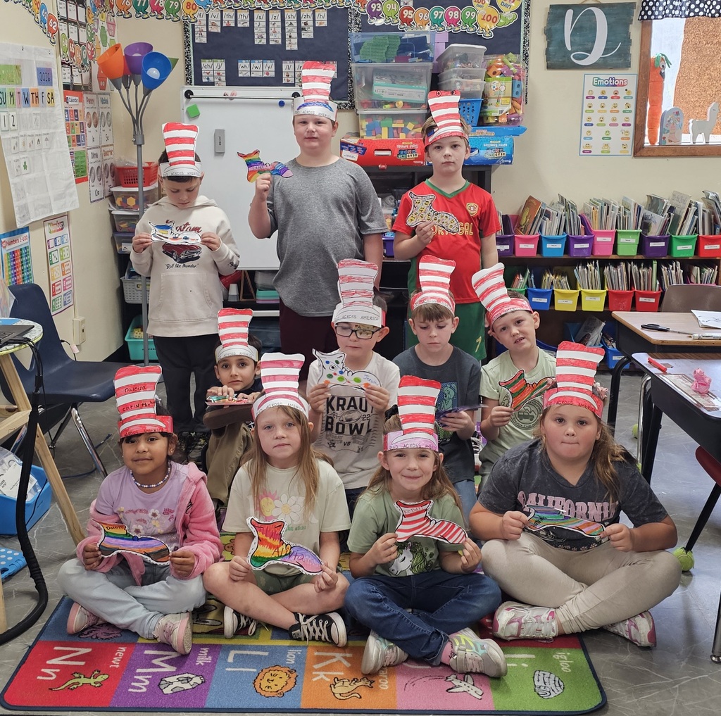 SIVELLS BEND ISD

Mrs. Downey's First and Second graders celebrated the beginning of Read Across America week by making Cat in the Hat hats and Fox in Socks socks.