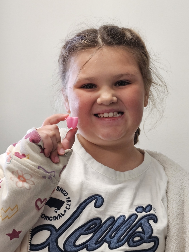 SIVELLS BEND ISD
Another Member of the Lost Tooth Club!