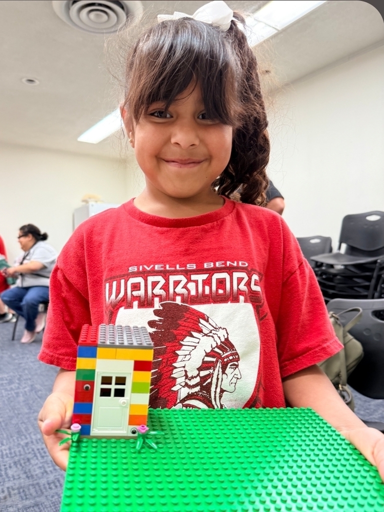 Sivells Bend ISD
Pre-K thru 2nd Grade
Field Trip to the Cooke County Library to view their art work.