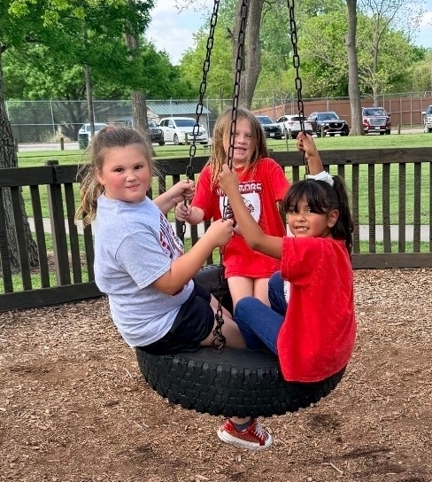 Sivells Bend ISD
Pre-K thru 2nd Grade
Field Trip to the Gainesville Park.