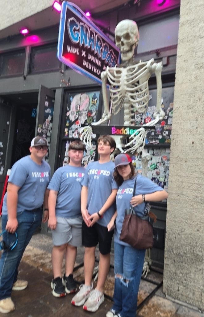 SIVELLS BEND ISD
8TH GRADE TRIP - Capital
Capital
Bucees's
Gold Rush Escape Room
Amy's Ice cream