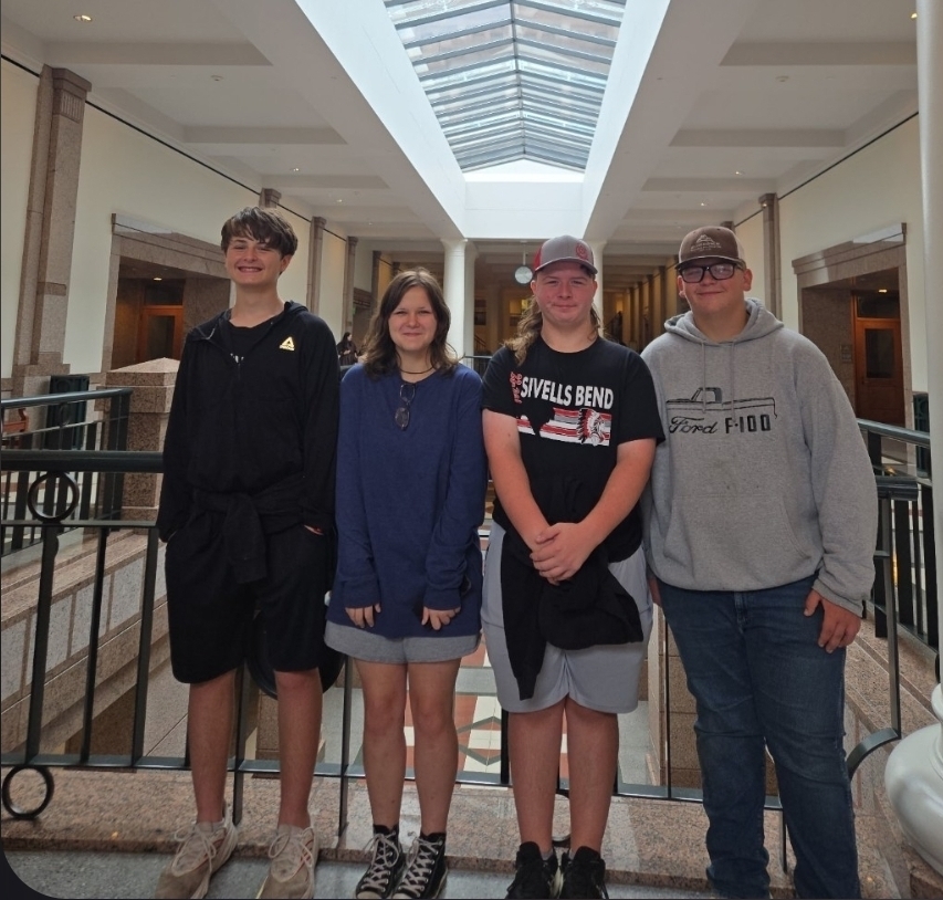 SIVELLS BEND ISD
8TH GRADE TRIP - Capital
Capital
Bucees's
Gold Rush Escape Room
Amy's Ice cream