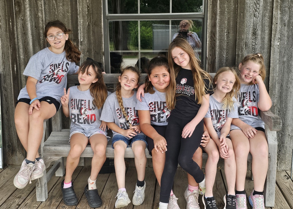 SIVELLS BENDS ISD
3rd Grade
Field Trip
Oak Hills in Bowie, Tx
Dairy Queen
Lindsay Park
