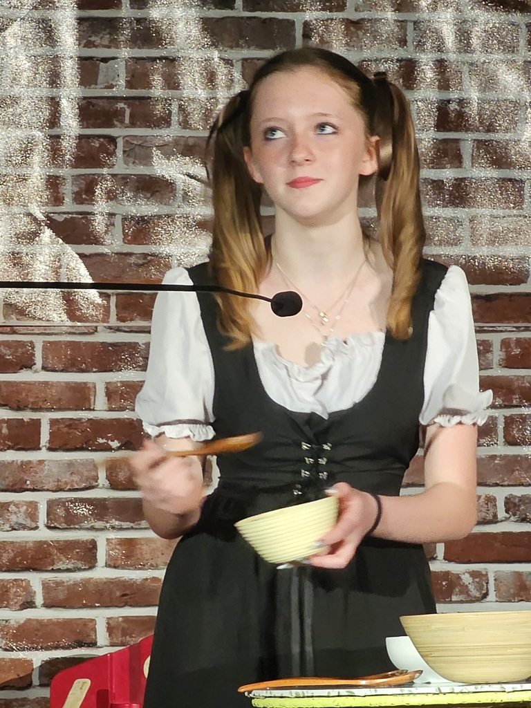 Sivells Bend ISD
Spring Play
A DAY IN THE LIFE OF A BEAR