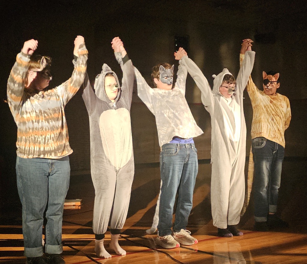 Sivells Bend ISD
Spring Play
THE TOWN MOUSE AND THE COUNTRY MOUSE
