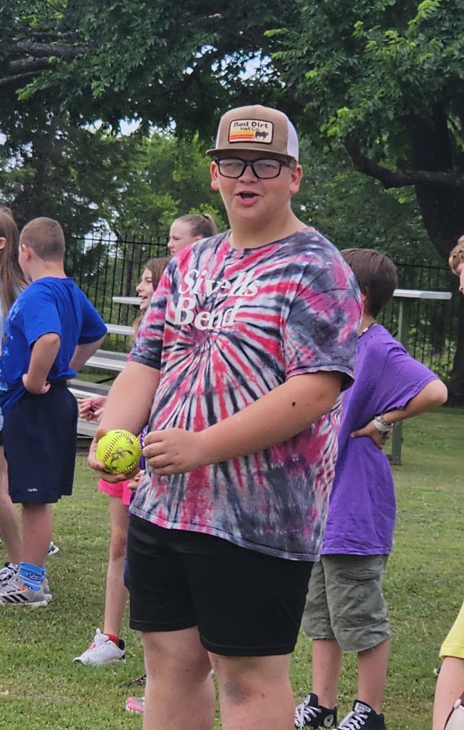 SIVELLS BEND ISD
FIELD DAY