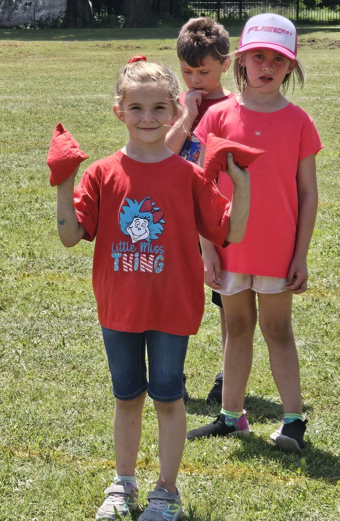 SIVELLS BEND ISD
FIELD DAY