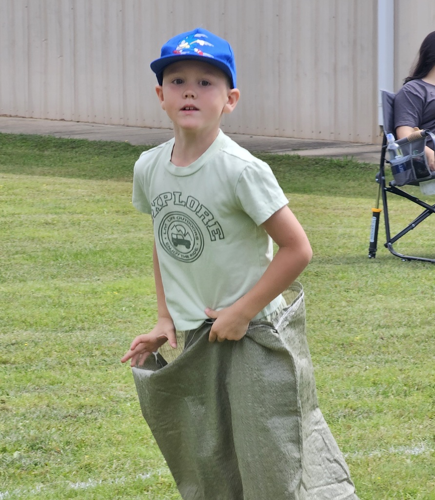 SIVELLS BEND ISD
FIELD DAY