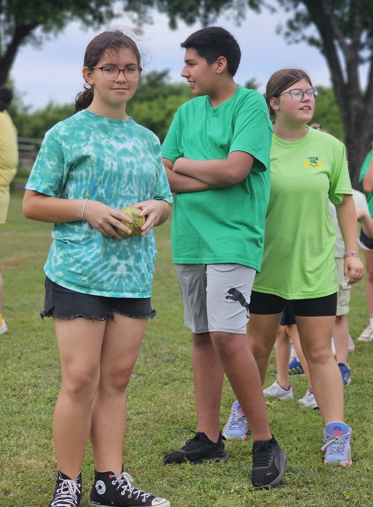 SIVELLS BEND ISD
FIELD DAY