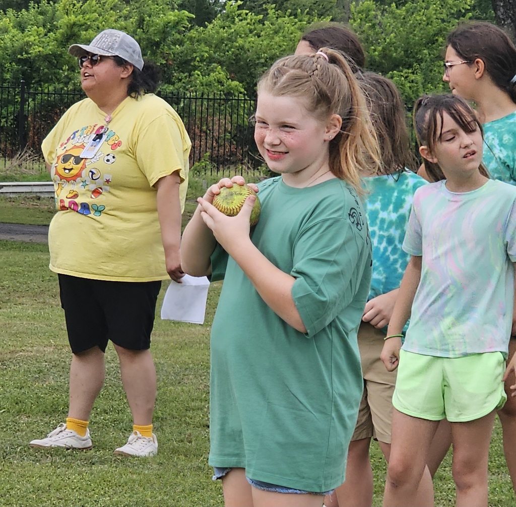 SIVELLS BEND ISD
FIELD DAY