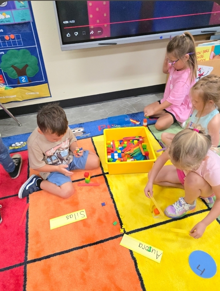 During Warrior’s Summer Jumpstart, our Pre-K and Kindergarten friends enjoyed reading the colorful classic Chicka Chicka Boom Boom!
After reading, our little learners got creative and built their very own Chicka Chicka trees featuring their names!
It was a fun way to practice letters, name recognition, fine-motor skills, and creativity while making learning exciting!
