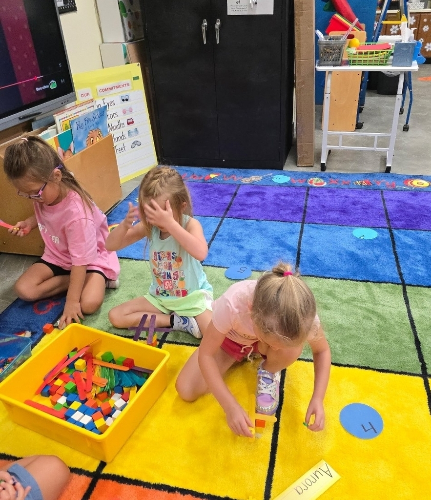 During Warrior’s Summer Jumpstart, our Pre-K and Kindergarten friends enjoyed reading the colorful classic Chicka Chicka Boom Boom!
After reading, our little learners got creative and built their very own Chicka Chicka trees featuring their names!
It was a fun way to practice letters, name recognition, fine-motor skills, and creativity while making learning exciting!