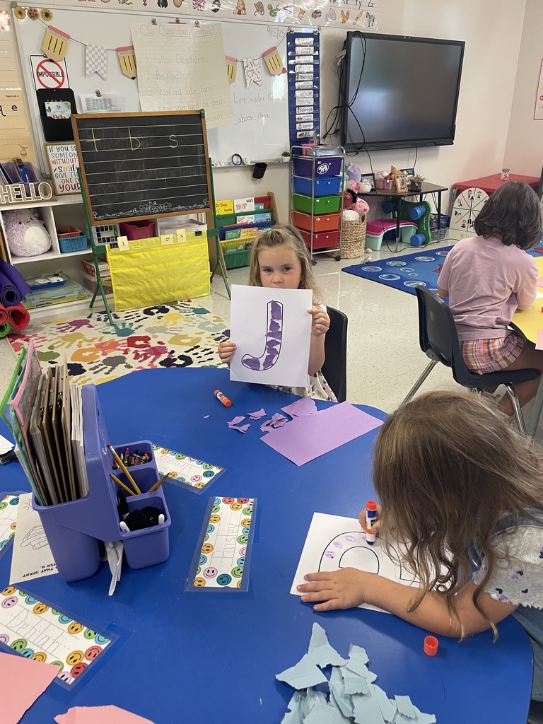 Kindergarten beginning letter project