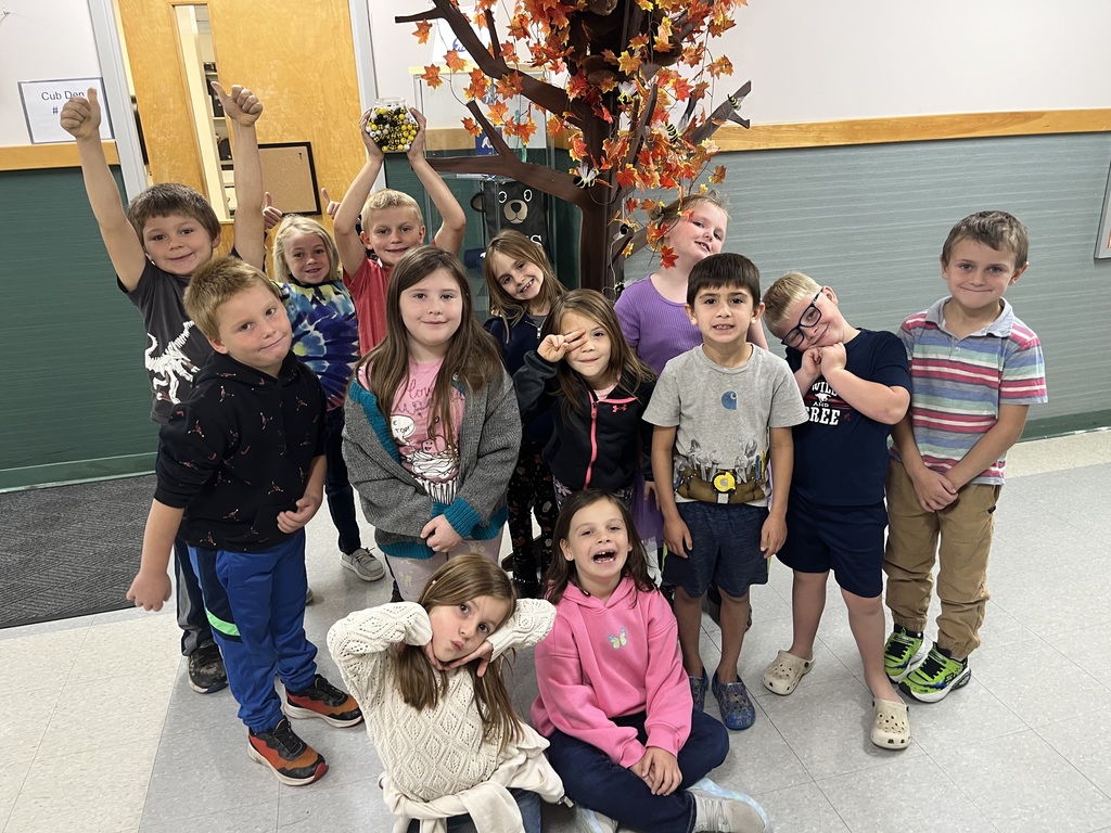 1st grade successfully won their challenge to earn the last 9 buzzbeads yesterday!!! 