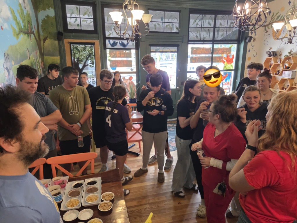 The HS Food Science class has had a busy month of flavor profiling. They created their own soda combinations, competed for the best street taco to celebrate Hispanic Heritage Month and traveled to Arrow Rock to see ice cream processing at Badger's Hideaway! 