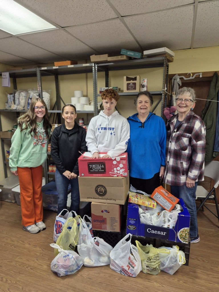 NHS hosted their Annual Trick or Treating for the Food Pantry last week and were able to deliver the collected donations this morning. Thank you to the patrons of Slater who participated in this project!