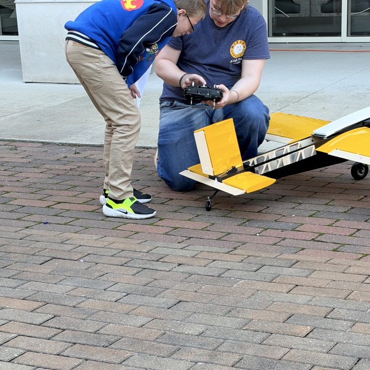 Eighth graders spent the morning learning about the many types of engineering and careers they could go into involving engineering at the Career Exploration Event hosted by the University of Missouri College of Engineering.