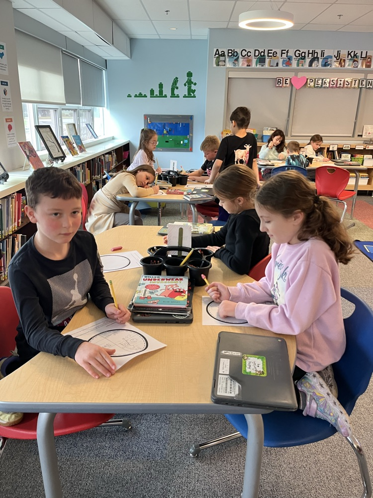 creating our mission badges