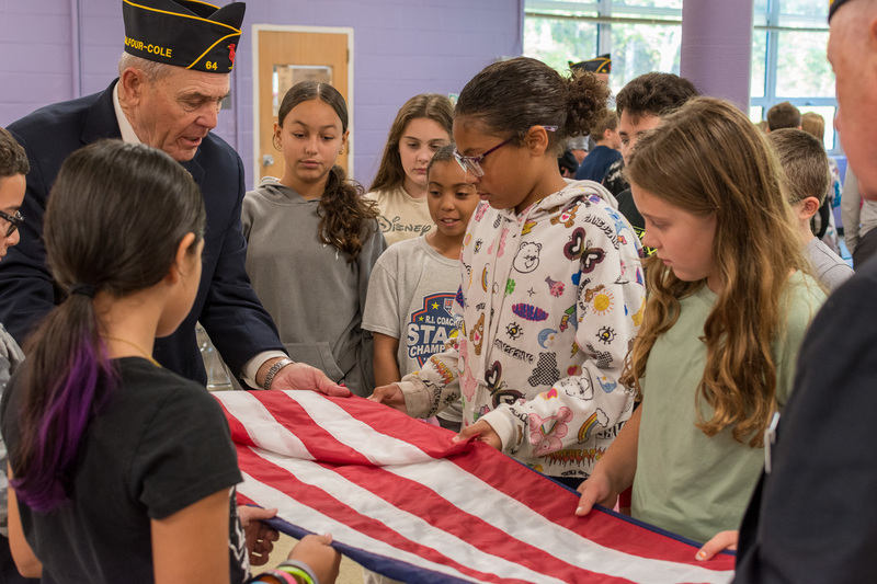 5th grade learning about the flag