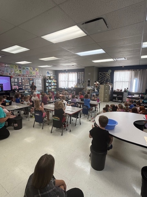 miss illinois high school rodeo came to read to us!