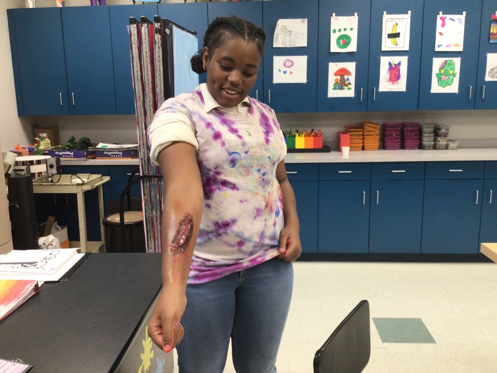 8th grade art class fake wounds