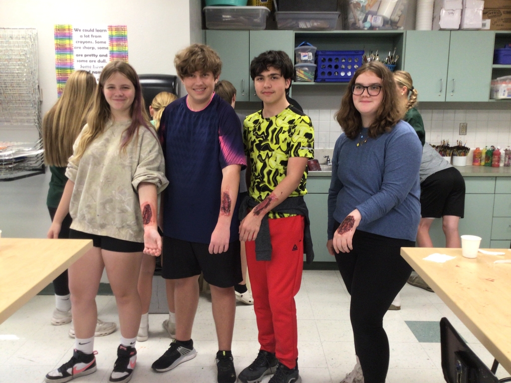 8th grade art class fake wounds