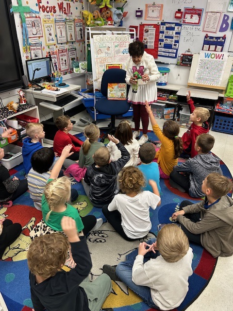 balloons over broadway