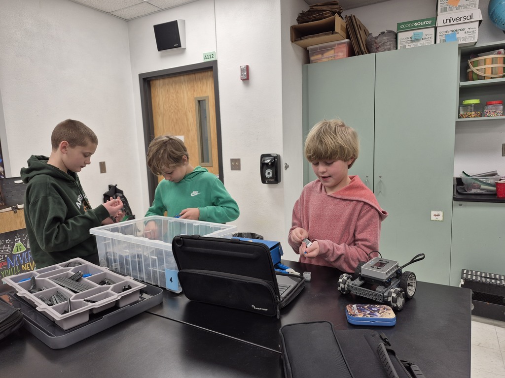 vex iq robots in STEM