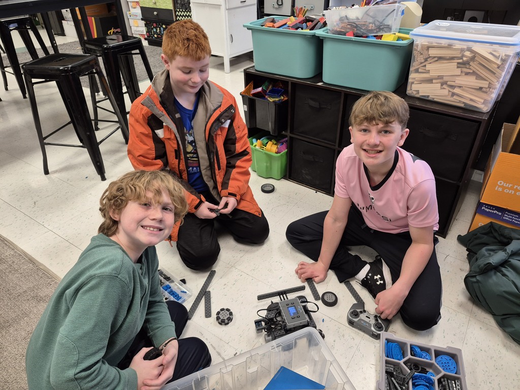 vex iq robots in STEM