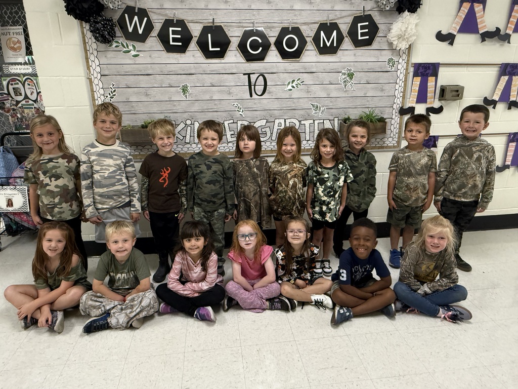 red ribbon week - camo day