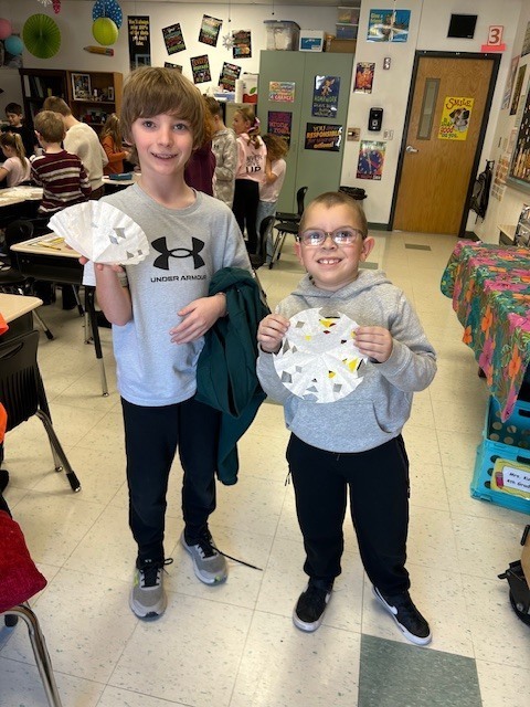 1st and 4th grade buddies 