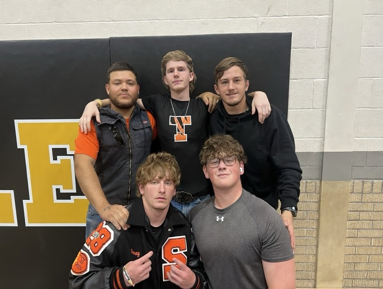 Tiger Powerlifting Team  