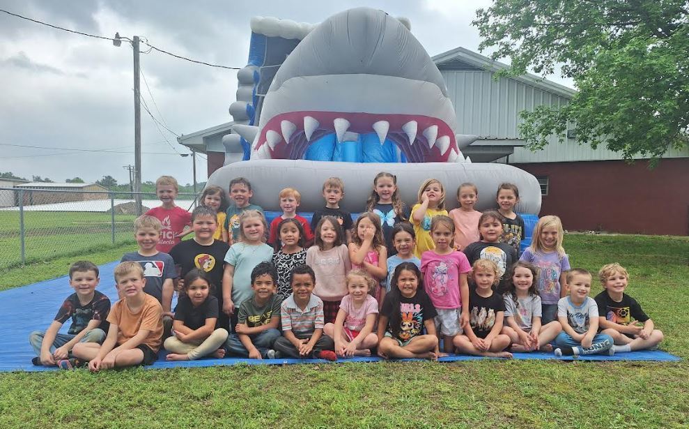 Pre-K & K end of year field trip