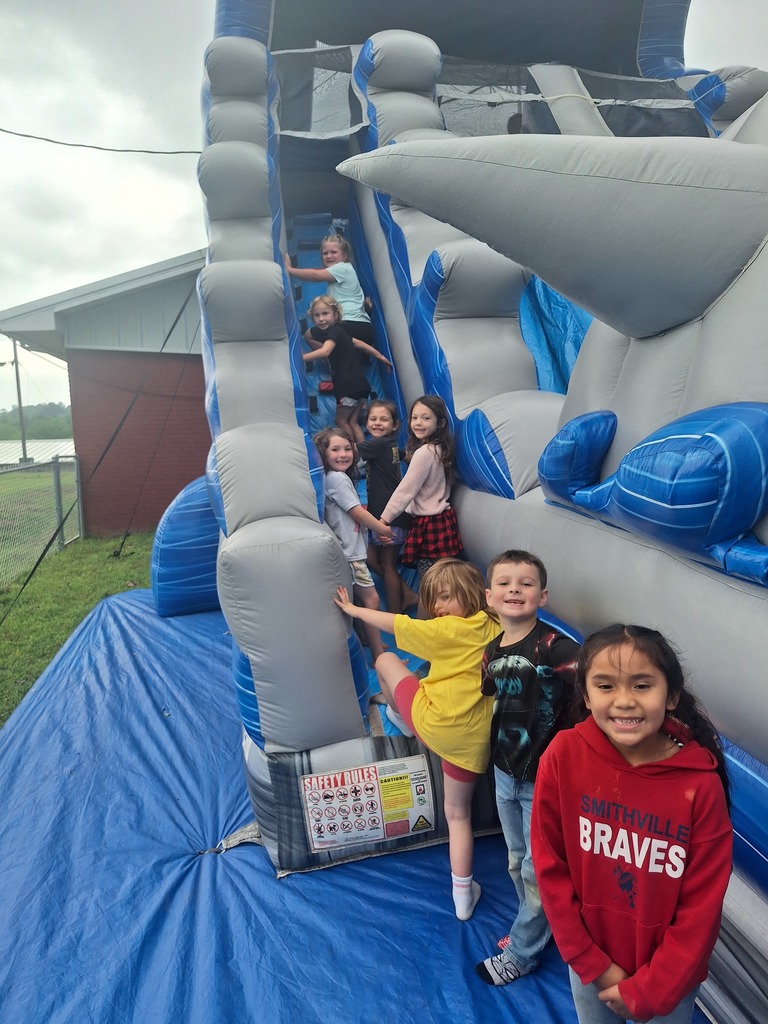 Pre-K & K end of year field trip