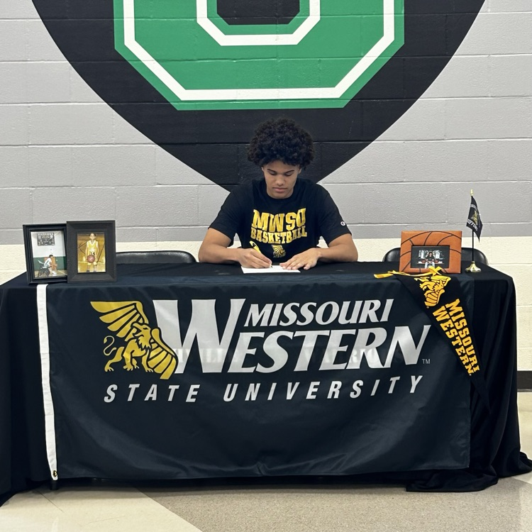signing
