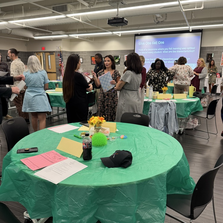 images of new teacher orientation day 1