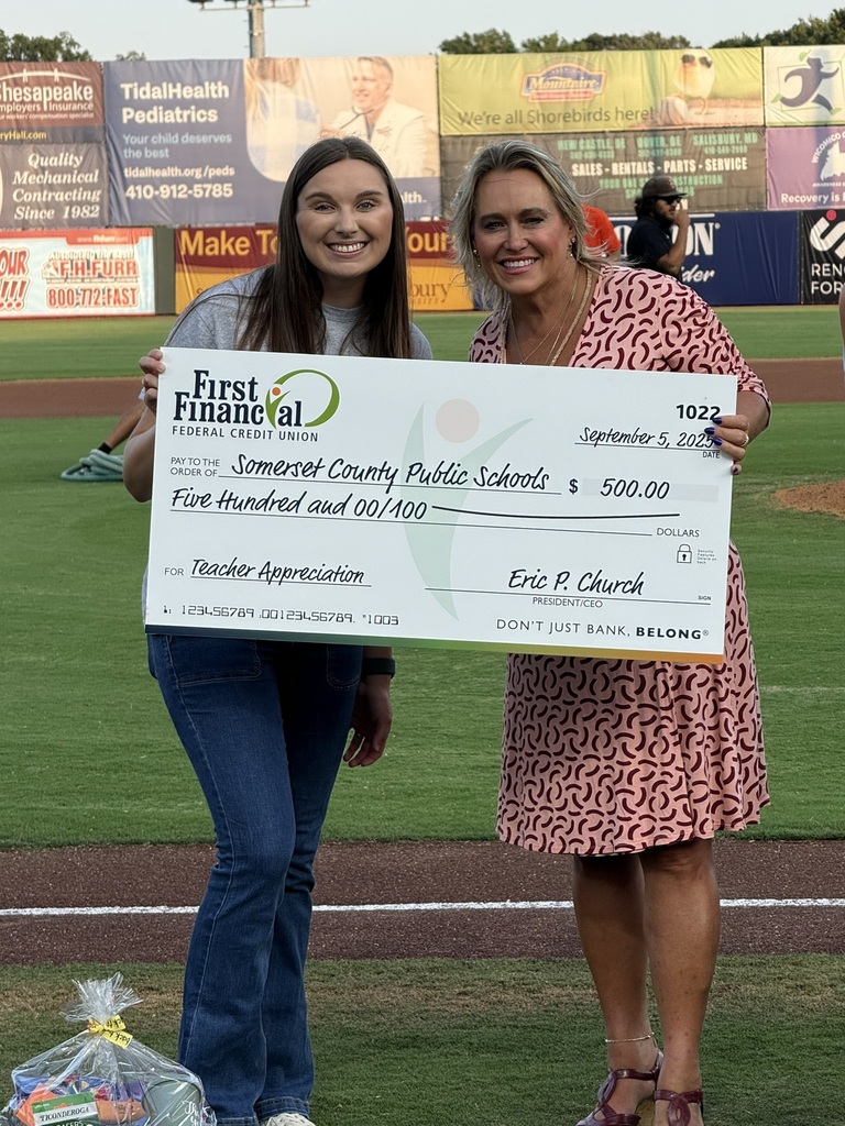 💙🎉 Thank you, First Financial Federal Credit Union! Your generous $500 donation to support teacher appreciation initiatives at SCPS means the world to our staff. The gift was presented at the Delmarva Shorebirds Teacher Appreciation game last month—what a wonderful way to celebrate our educators!  #ThankYou #CommunityPartners #TeacherAppreciation #SmallButMighty #SomersetProud