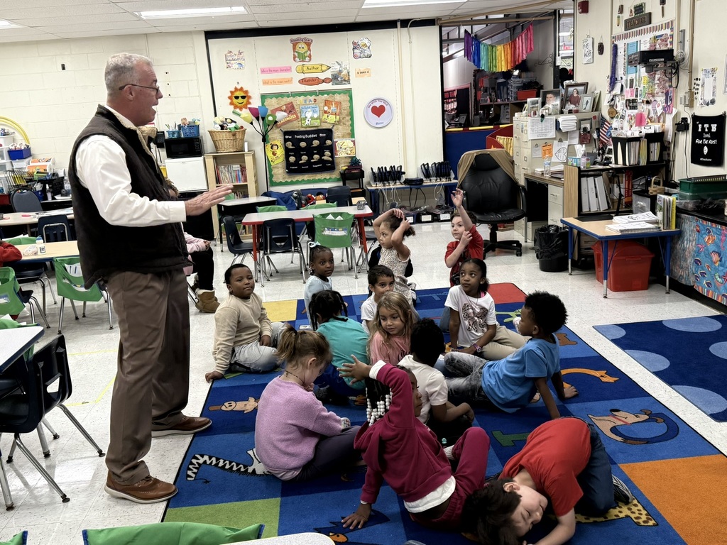 Bromwell's tour of Princess Anne Elementary