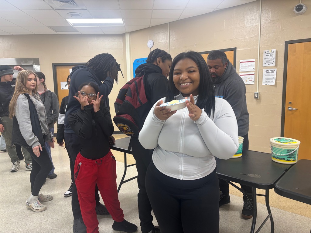 icecream and cupcakes