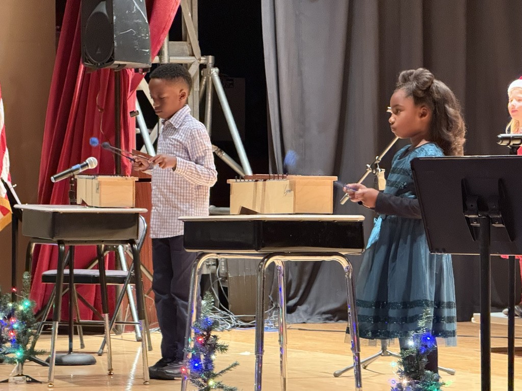 students performing at the GES Winter Concert