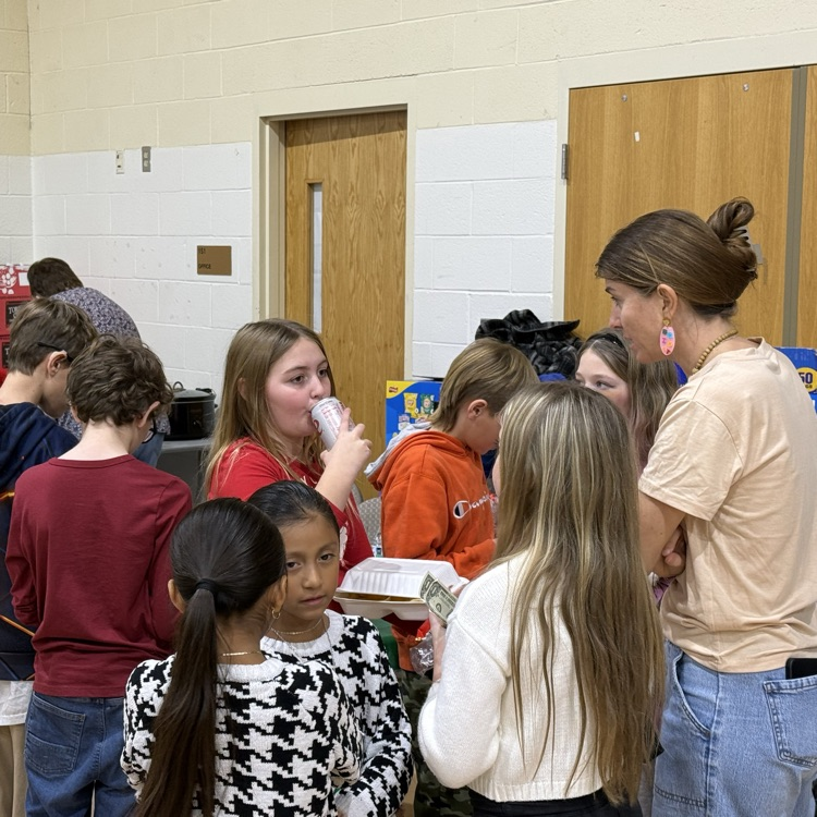 Woodson elementary school holiday bazaar photos