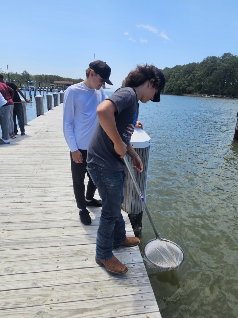 9th graders at Janes Island State Park